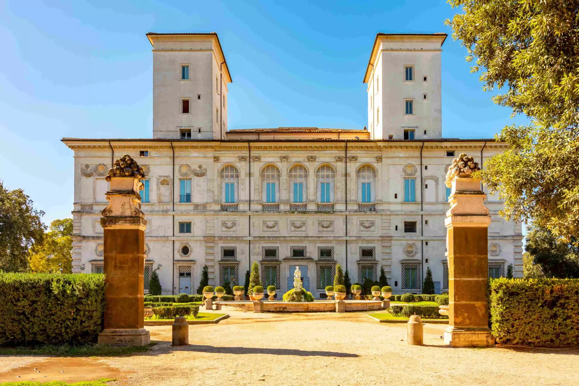 Galleria Borghese exterior View